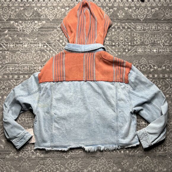 Free People NWT Baja Hooded Jean Denim Jacket Medium Boho Aztec Southwest READ - Picture 9 of 10